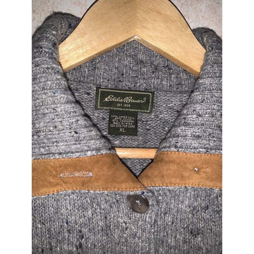 Eddie Bauer Mens XL Gray Lambswool Cashmere Donegal Cardigan Sweater Suede Trim - Picture 4 of 15